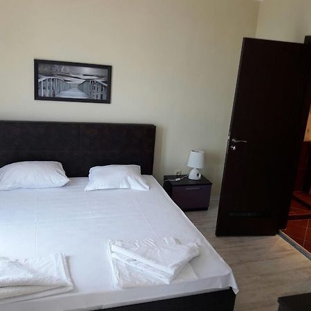 Лагуна Бийч Хотел Aparthotel Равда Екстериор снимка
