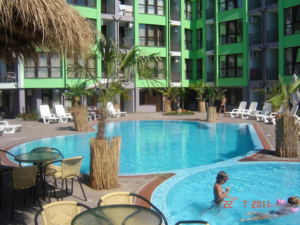 Лагуна Бийч Хотел Aparthotel Равда Екстериор снимка