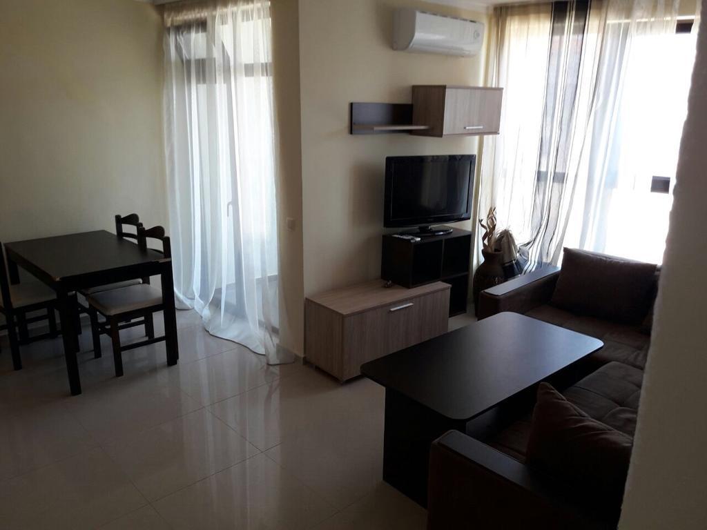 Лагуна Бийч Хотел Aparthotel Равда Екстериор снимка